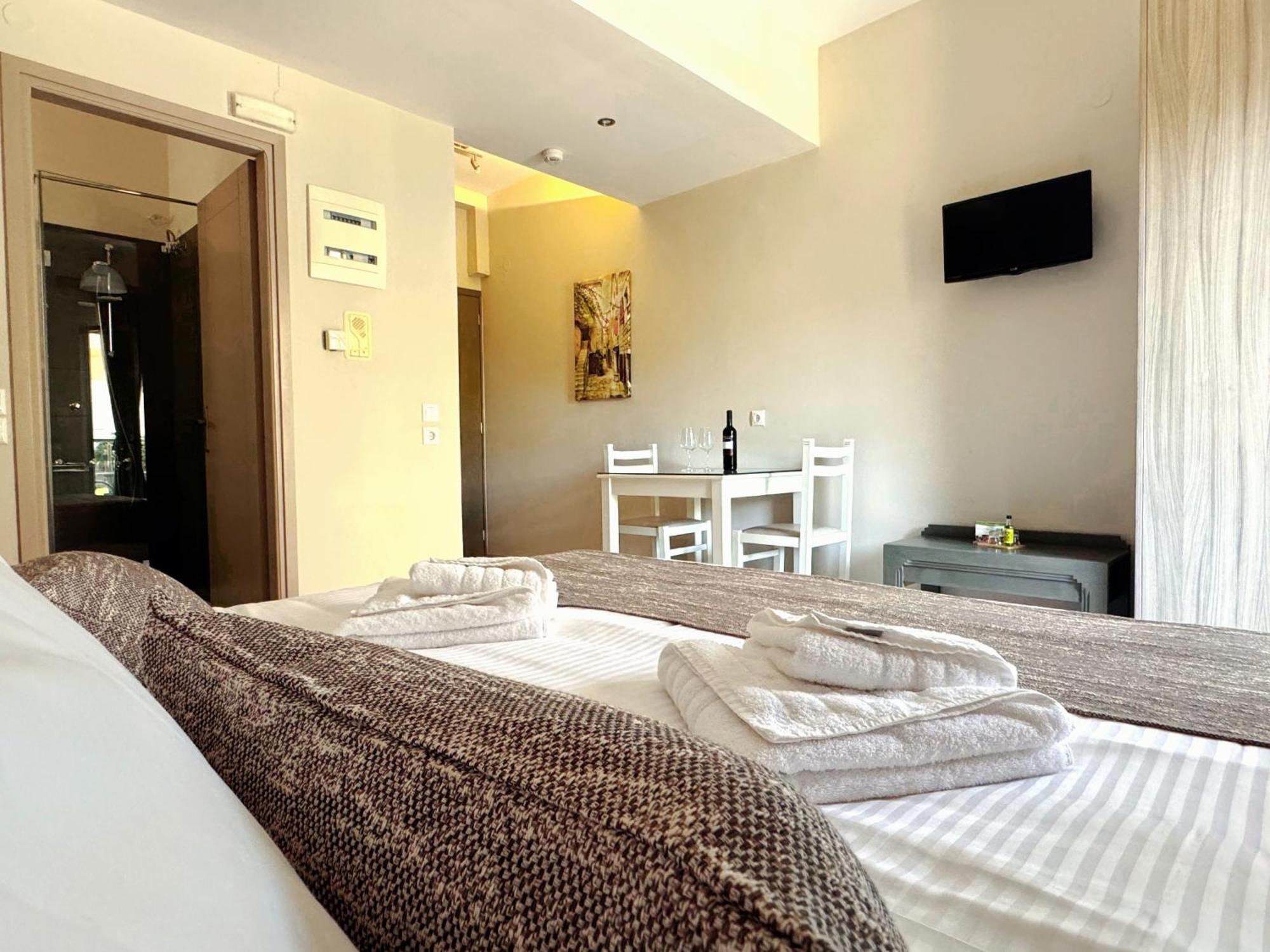 Vesperi Studios & Apartments Ретимно Экстерьер фото