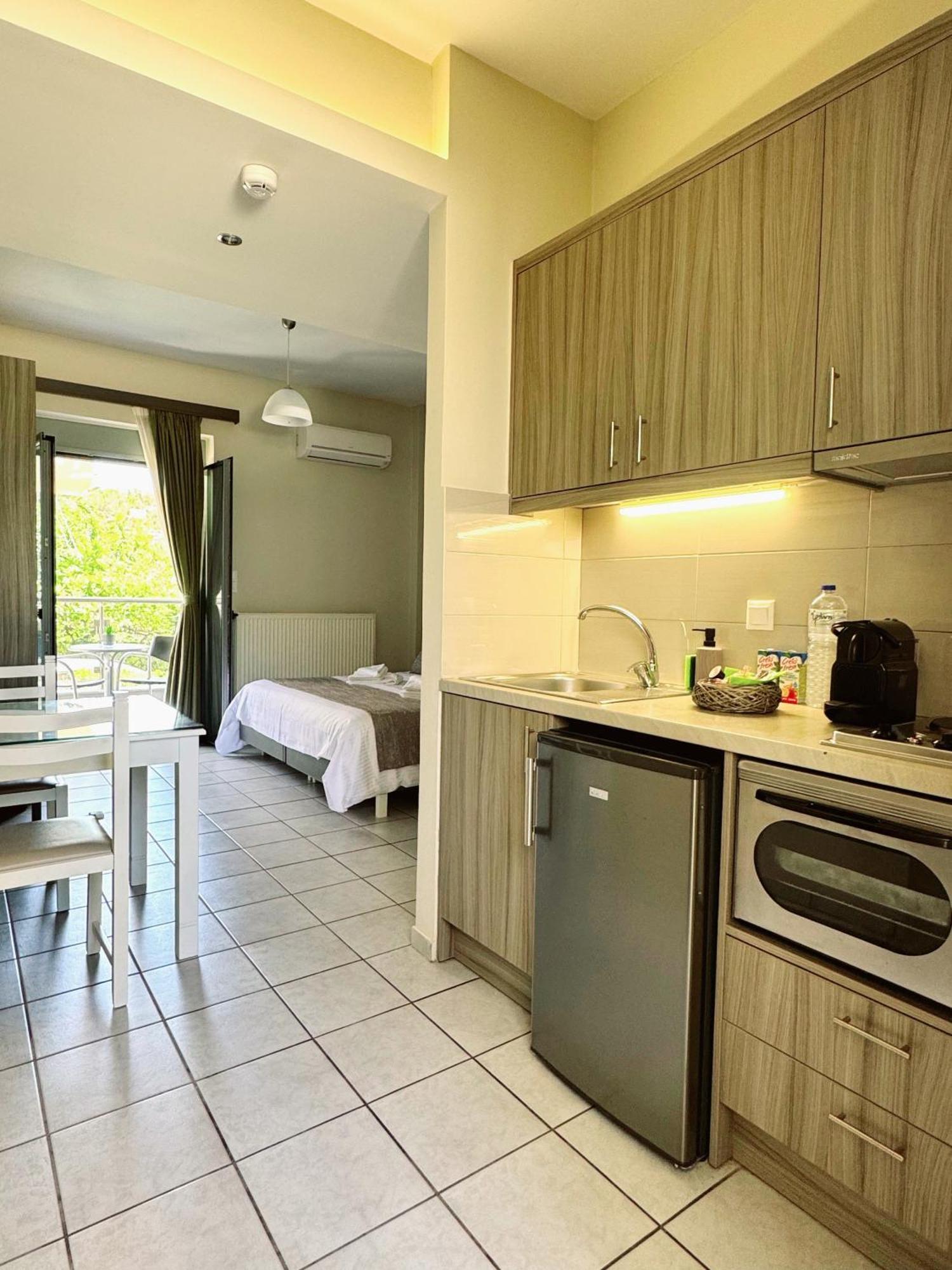 Vesperi Studios & Apartments Ретимно Экстерьер фото